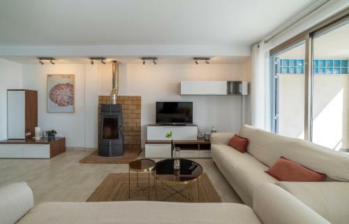 Villa Bellavista Alcanada A