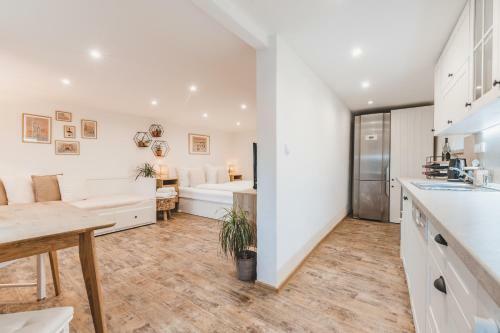 Konekt Apartment
