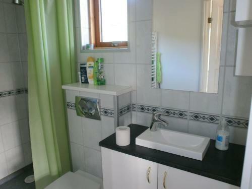 Bj�rkin ? Cozy Cabin With Excellent View