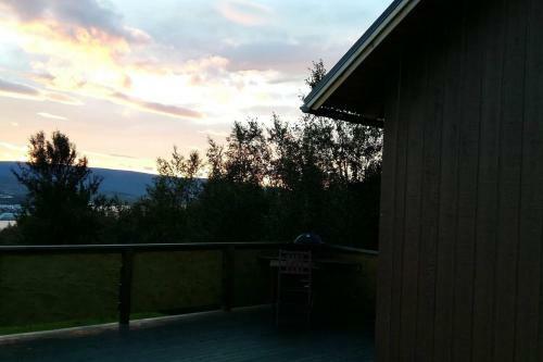 Bj�rkin ? Cozy Cabin With Excellent View