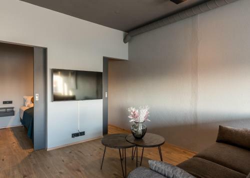 Sula Apartments