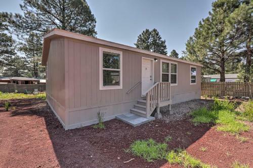 Bright And Modern Flagstaff Cottage Escape!