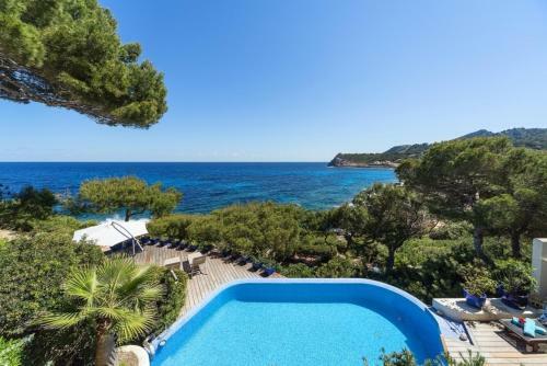 Mallorca Front Line Property Direct Access To Sea