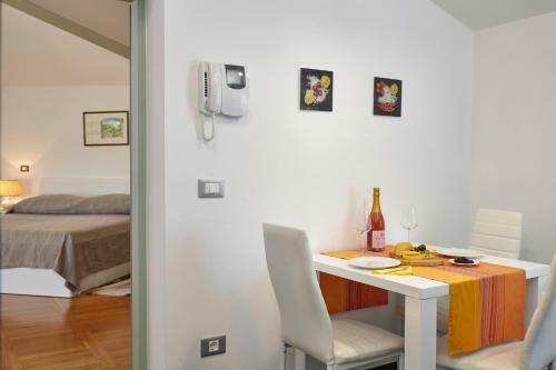 Villa Giardina Apartments