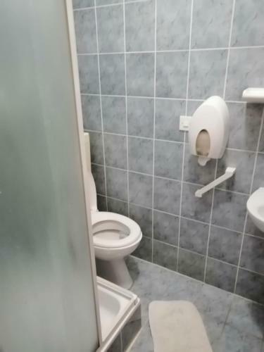 Bed & Breakfast ?ulenti? Sobe I Restoran
