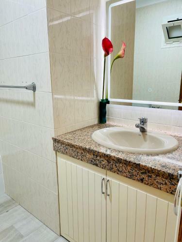 Apartamento Amadores Balcony - With Ocean View.