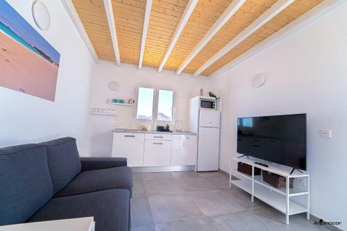 Apartamentos Anjomacar I