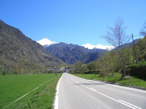 Apartaments Monta�a