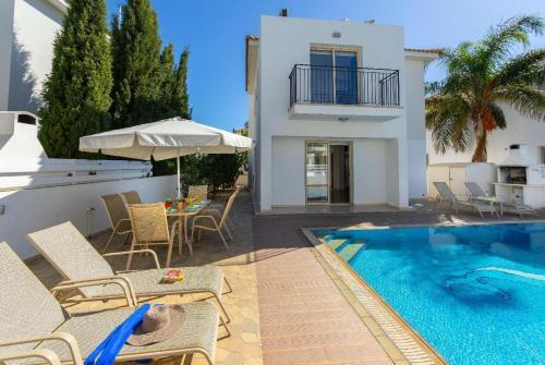 Villa Violet Palm