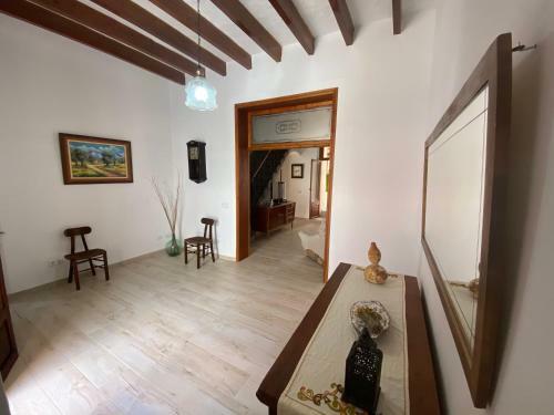 Can Moranta By Localite
