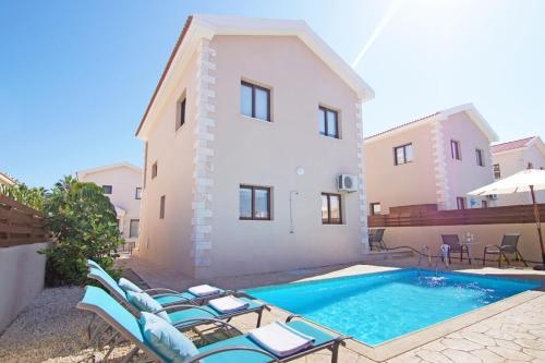 Villa Emerald