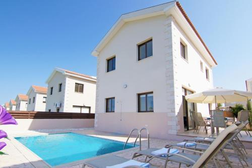 Villa Emerald