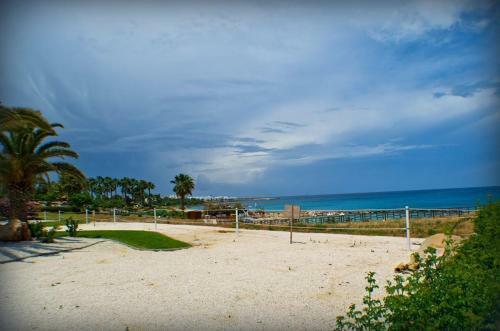 Thalassa Court Sandy Beach Apartment
