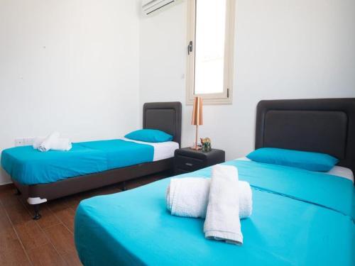 Orange Villa 3 Bedroom With Pool
