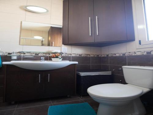 Orange Villa 3 Bedroom With Pool