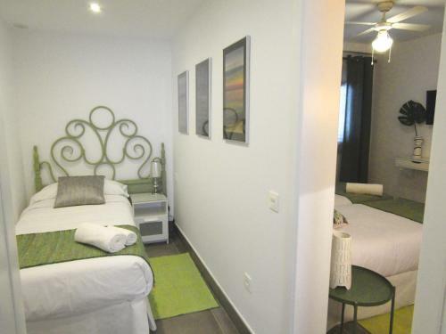 Bed & Breakfast Magma Rooms Playa Honda