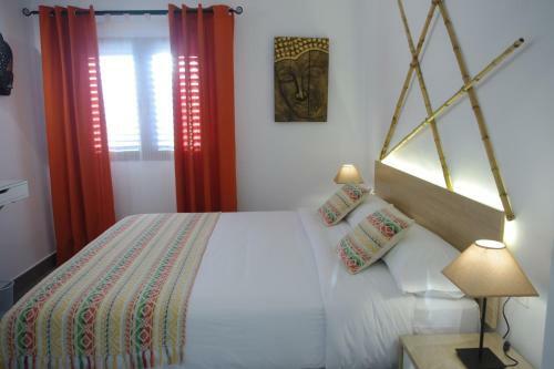 Bed & Breakfast Magma Rooms Playa Honda