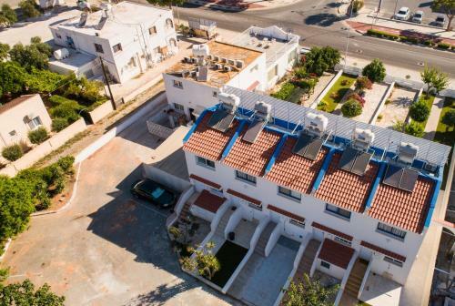 Fig Tree Beach Houses In The Heart Of Protaras