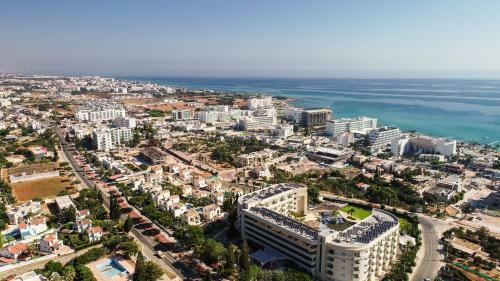 Fig Tree Beach Houses In The Heart Of Protaras