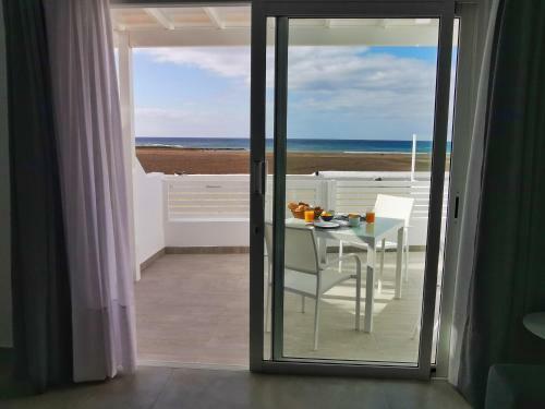 Luxury Apartment On The Beach
