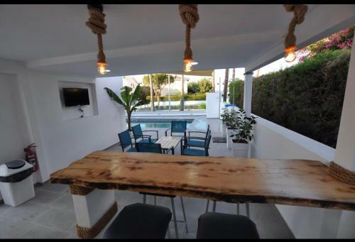 Tsolias Luxury Apartments In Protaras