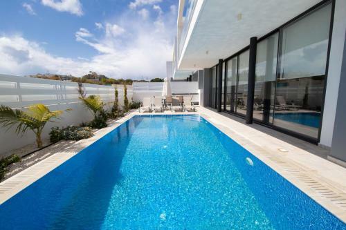 Diamond Villas