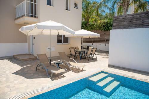Fig Tree Villa Ekaterina 3 Bdrm