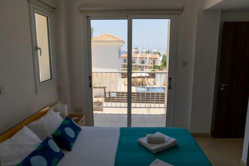 Fig Tree Villa Ekaterina 3 Bdrm