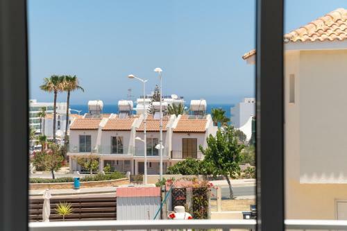 Fig Tree Villa Ekaterina 3 Bdrm