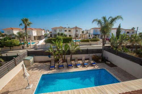 Tranquility 4 Bedroom Villa