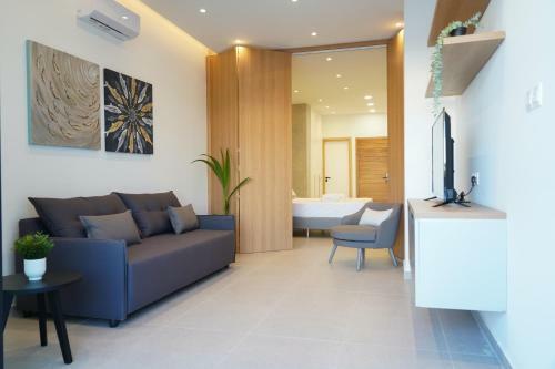 Chrystal Blue Suites Studio Apartment Hermia