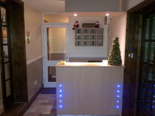 Grove House Hotel