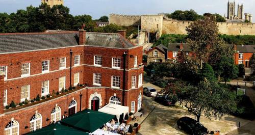 Charlotte House Hotel