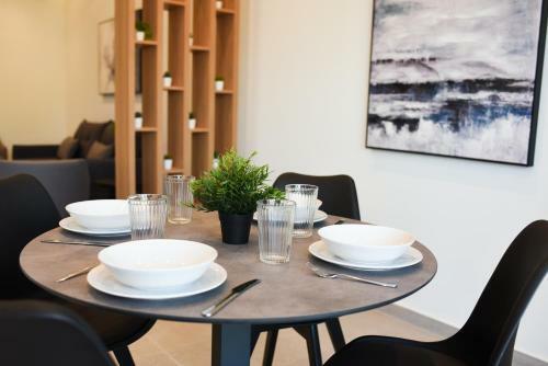 Chrystal Blue Suites 1 Bedroom Apartment Apollo