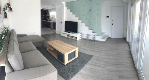 Villa Mondrian