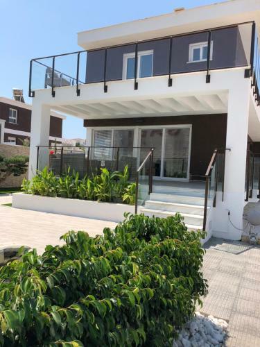 Villa Mondrian