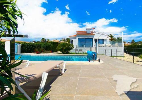 Costablancadreams Villa Hermosa In Calpe