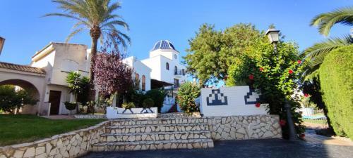 Townhouse With Bbq And Pools - Costa Hispania