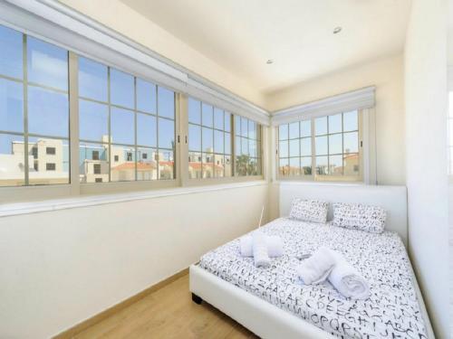 Your Beautiful Holiday Villa Minutes From Fig Tree Bay, Protaras Villa 1517