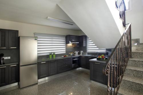 Your Beautiful Holiday Villa Minutes From Fig Tree Bay, Protaras Villa 1517