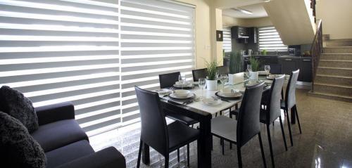 Your Beautiful Holiday Villa Minutes From Fig Tree Bay, Protaras Villa 1517