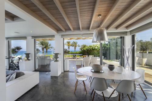 Beachfront Dream Villa