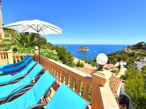 Casa Castillo Al Mar