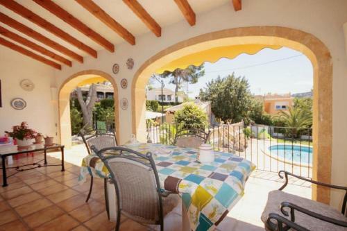 Villa- Romero