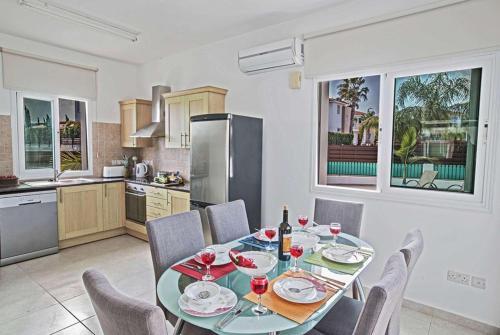 Villa Med 25