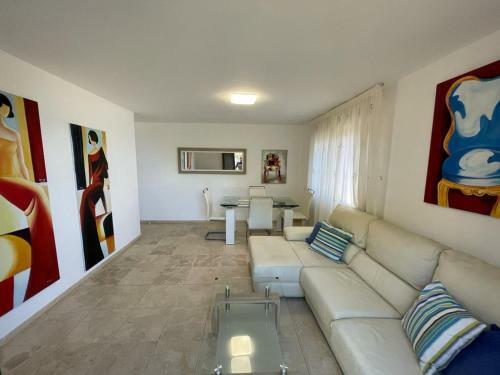 Apartamentos Montalvo Leiro