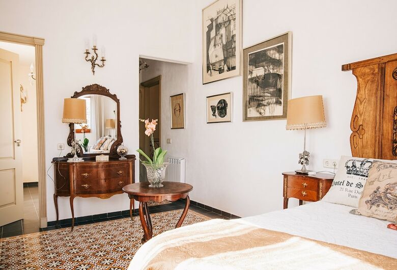 Hostal Vila Caelus