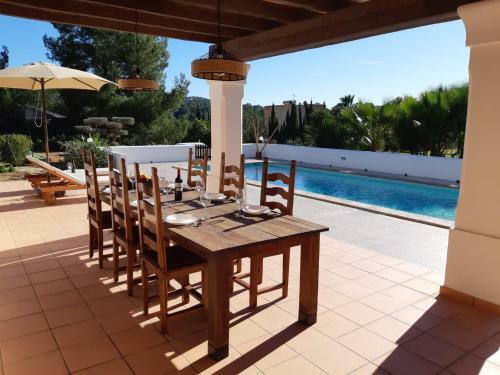 Villa Santa Eulalia 422