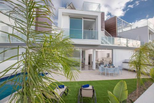 Villa Olive 24