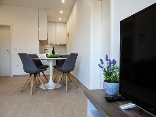 Sweet Escape Apartments